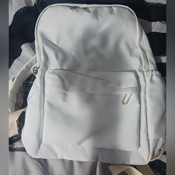 Men White Cloth Bagpack - Picture 6 of 15